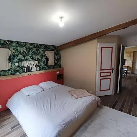 Grande Maison Au Calme بيت للعطل