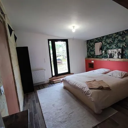 Holiday home Grande Maison Au Calme