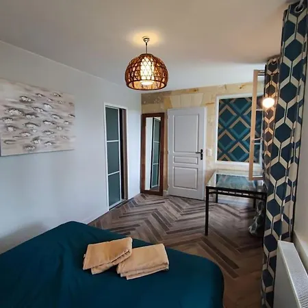 Holiday home Grande Maison Au Calme *
